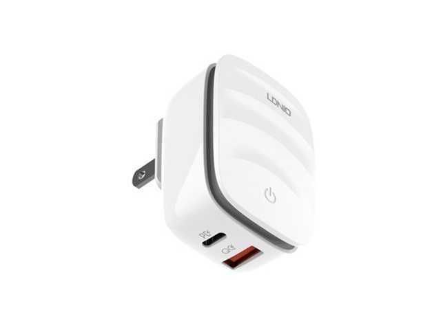 Cargador Rápido LDNIO 20W USB con Lightning y Tipo-C